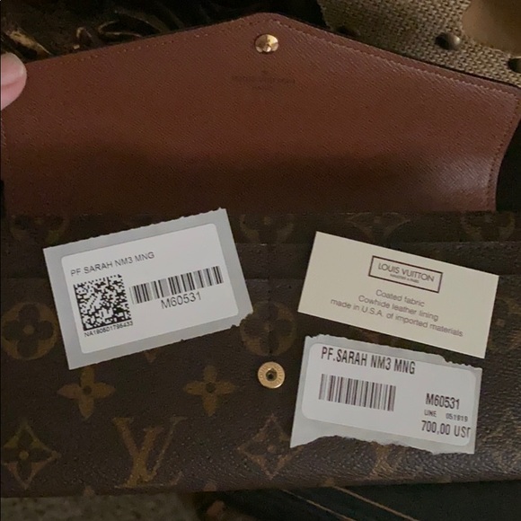 Louis Vuitton Sarah wallet - Picture 3 of 3